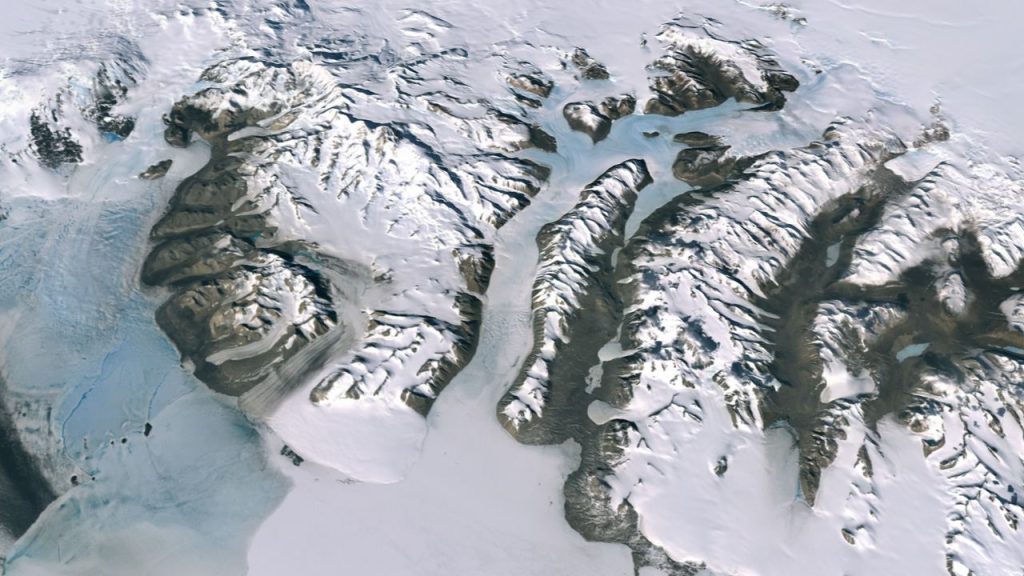 A research station on the Antarctic ice sheet